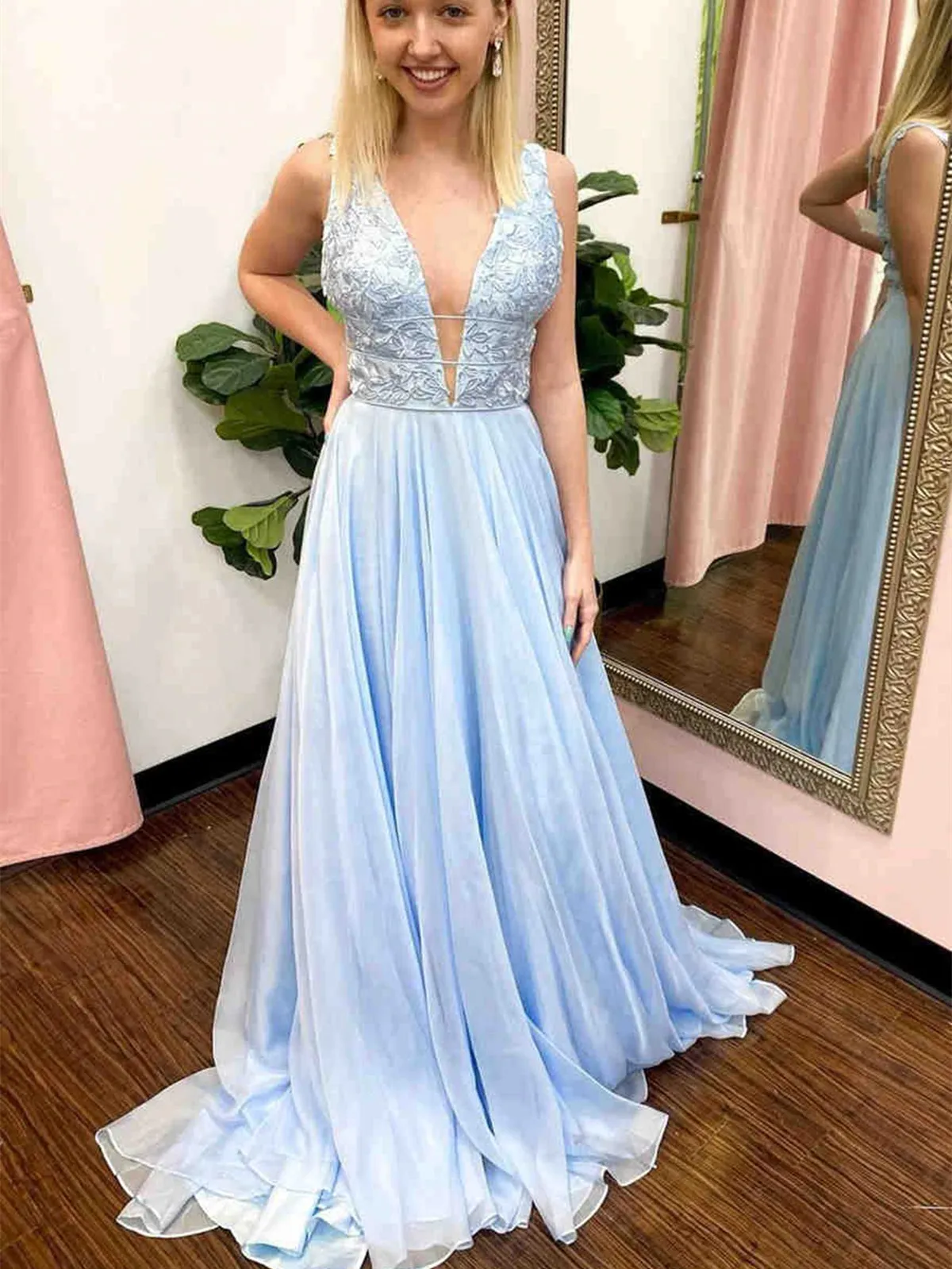 A Line V Neck Light Blue Lace Long Prom Dresses, Light Blue Lace Formal Graduation Evening Dresses SP2316