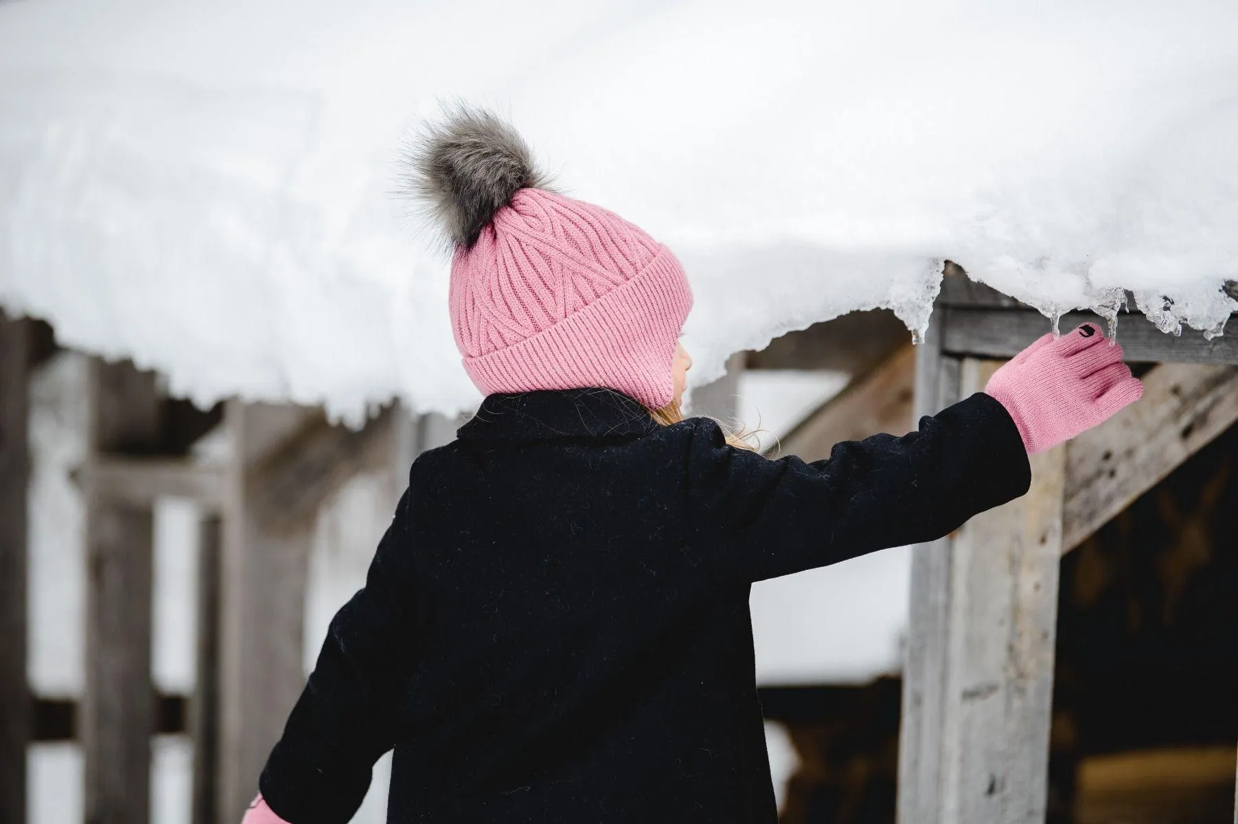 CaliKids® Pom Pom Knit Windproof Hat