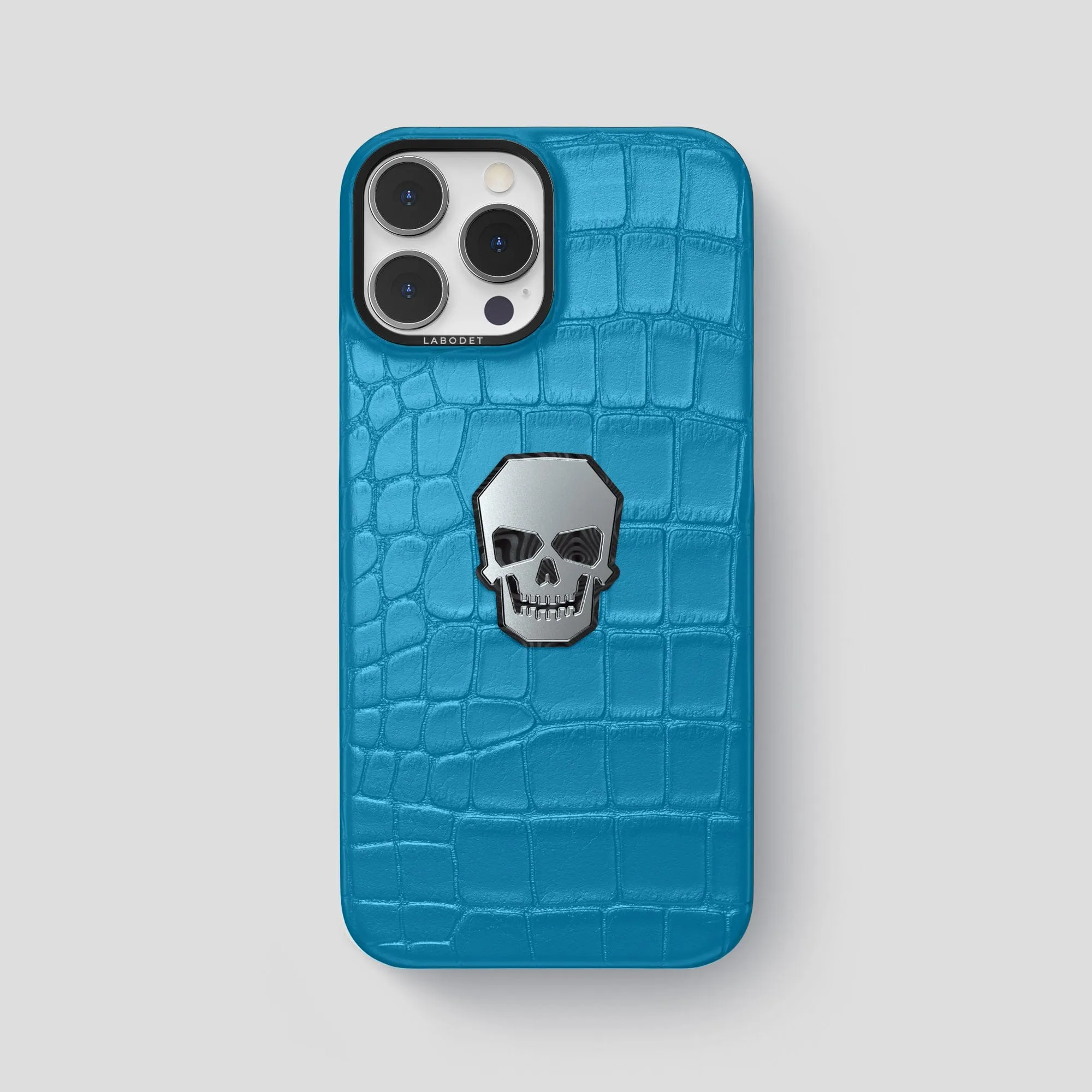 Classic Case With Titanium Skull For iPhone 15 Pro Max In Alligator