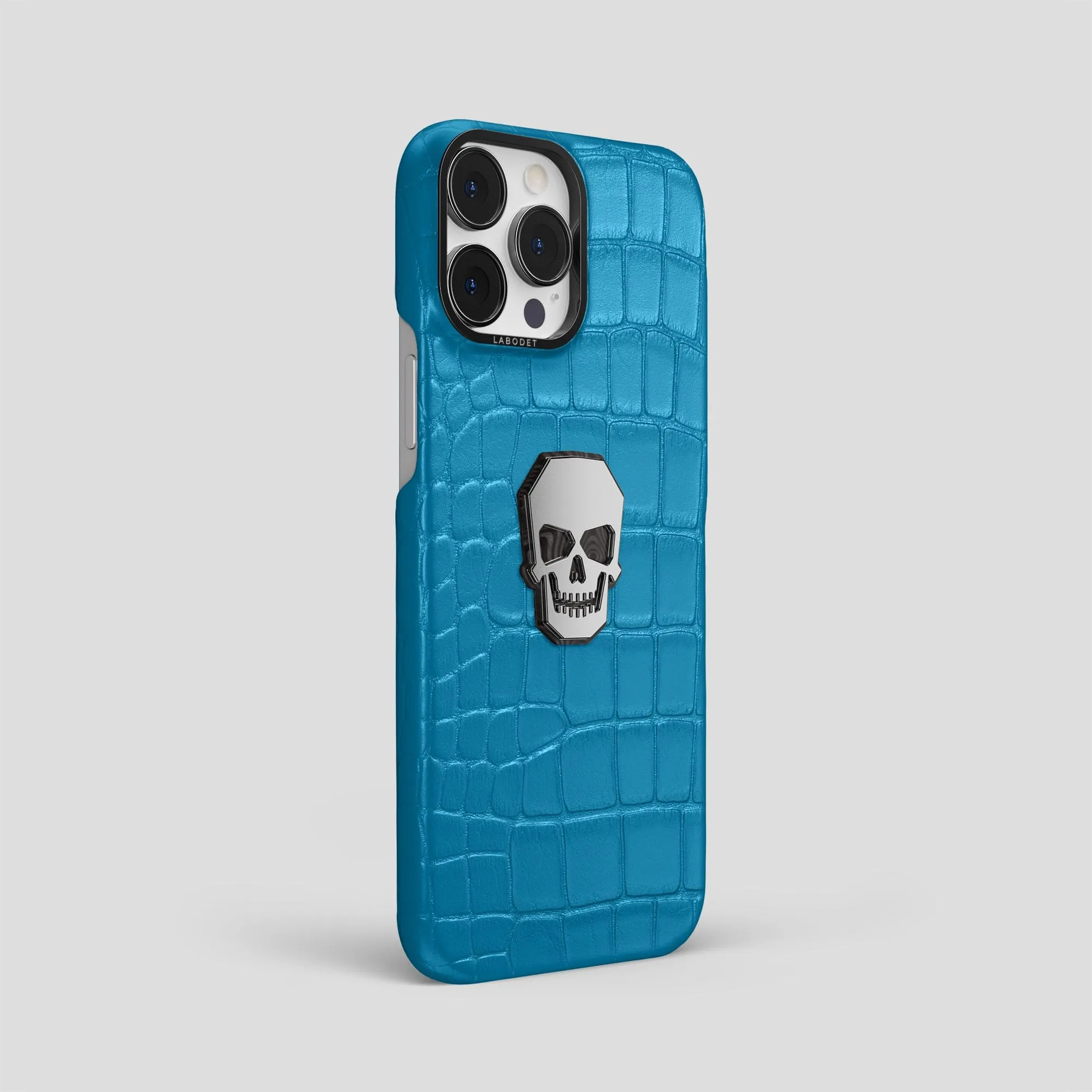 Classic Case With Titanium Skull For iPhone 15 Pro Max In Alligator