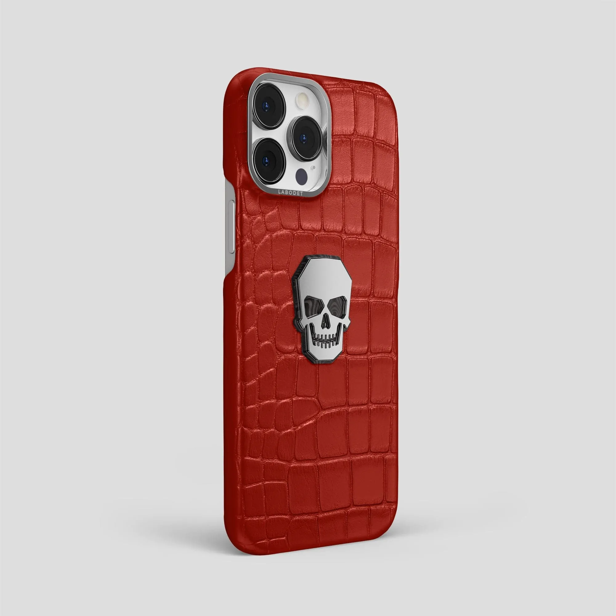 Classic Case With Titanium Skull For iPhone 15 Pro Max In Alligator