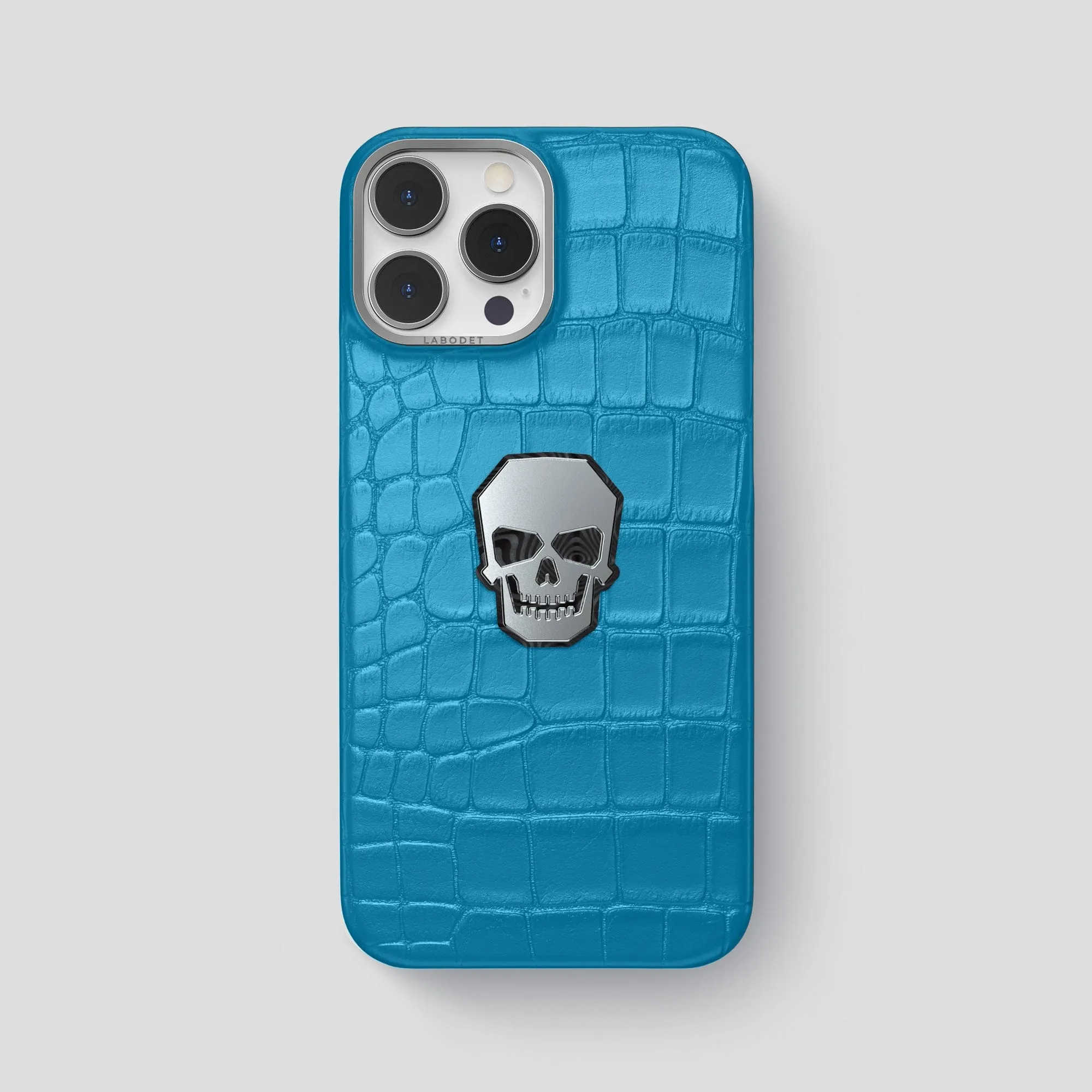 Classic Case With Titanium Skull For iPhone 15 Pro Max In Alligator