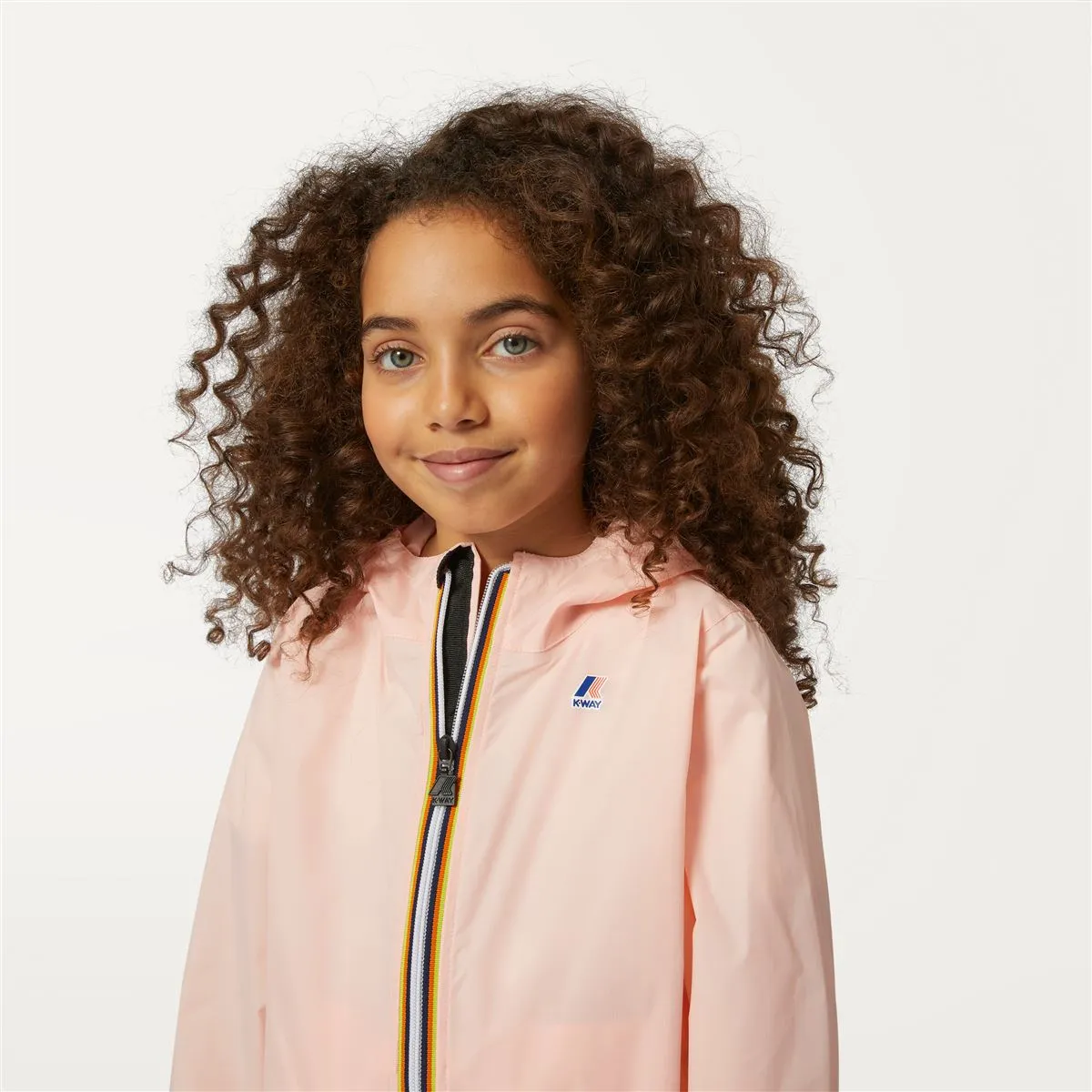 Claude - Kids Packable Full Zip Waterproof Rain Jacket in Pink Dafne