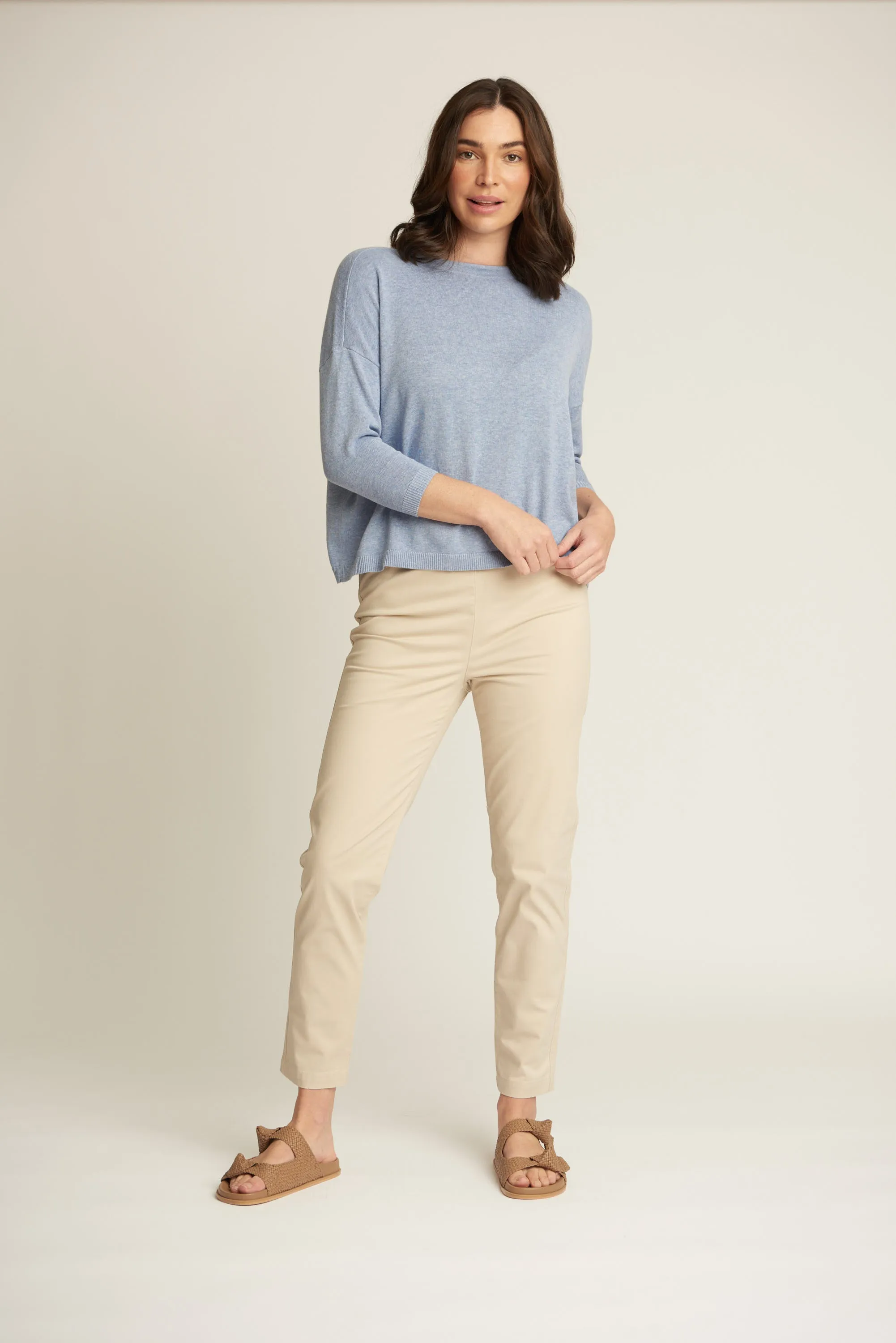 Cropped Classic Cotton Pant Beige