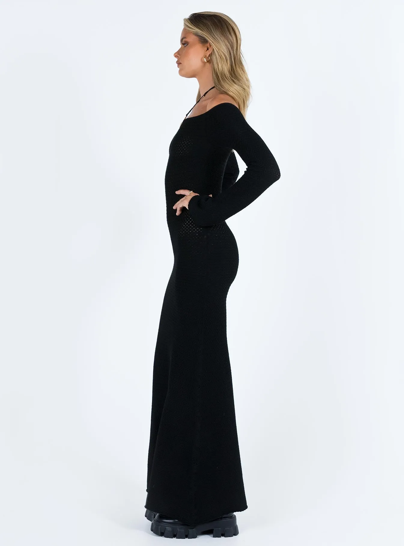 Devyn Off The Shoulder Maxi Dress Black