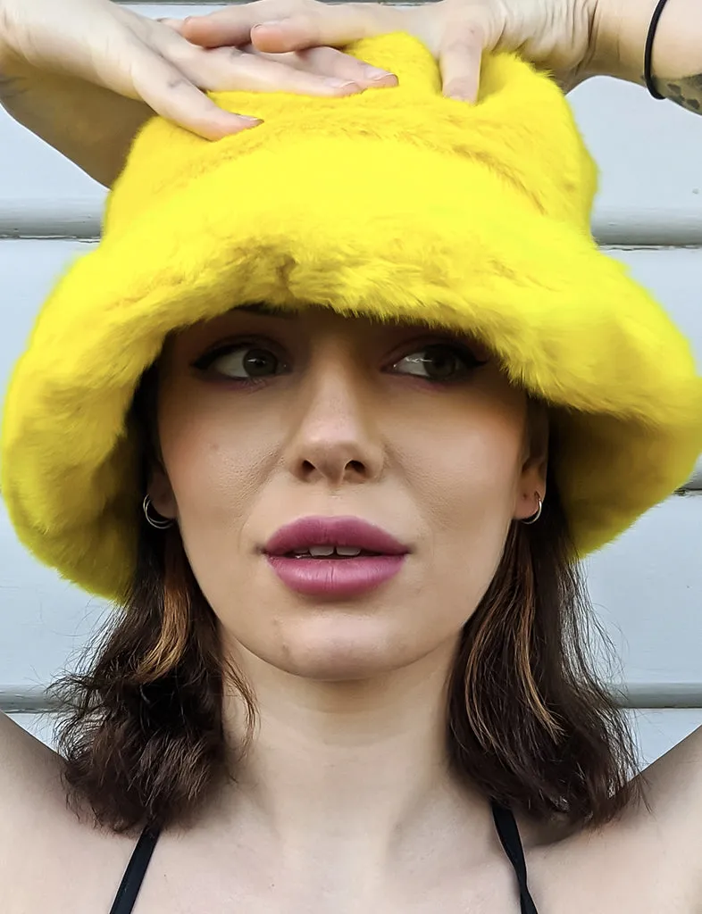 FOOLISH FUZZY HAT - YELLOW