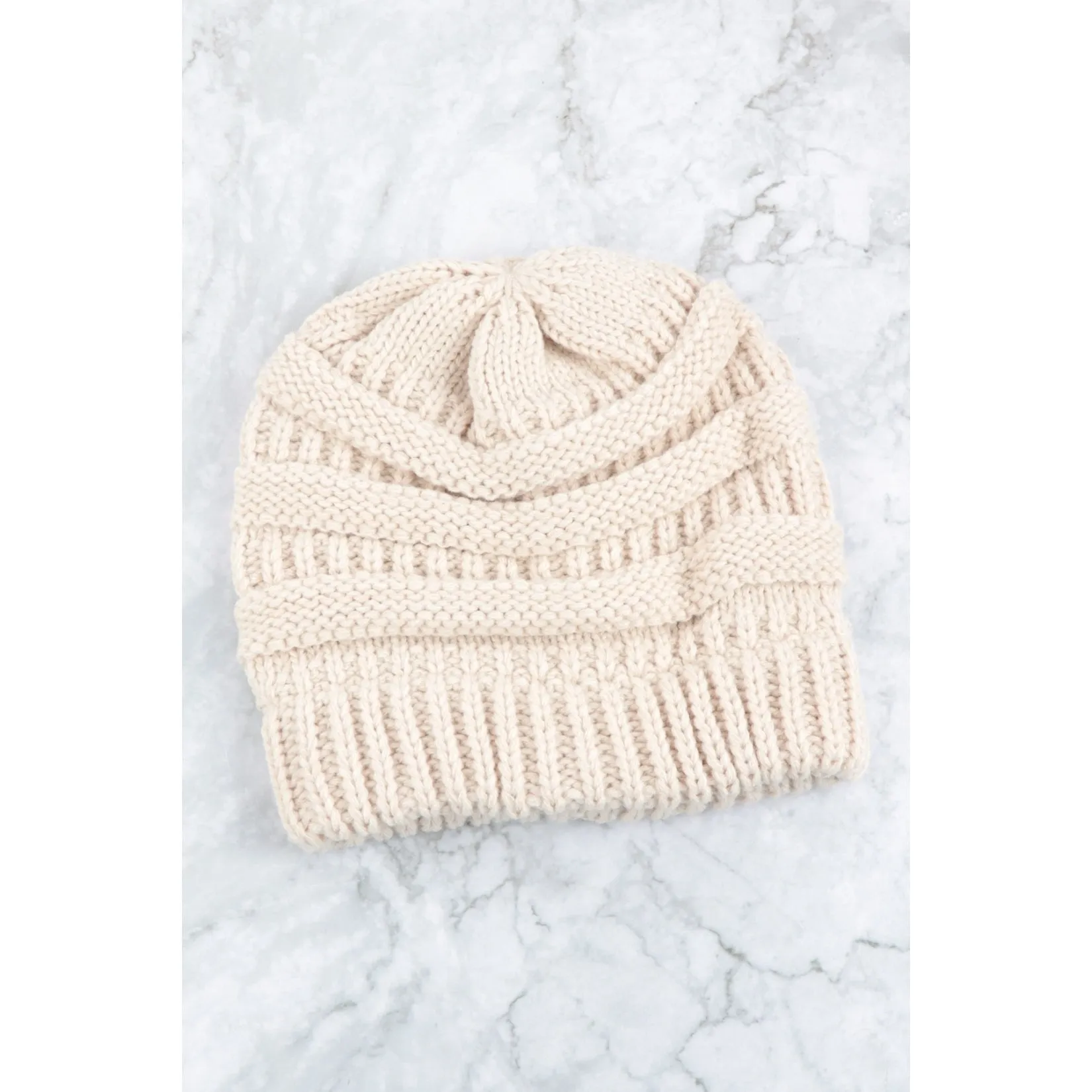 Ribbed Knit Pattern Beanie