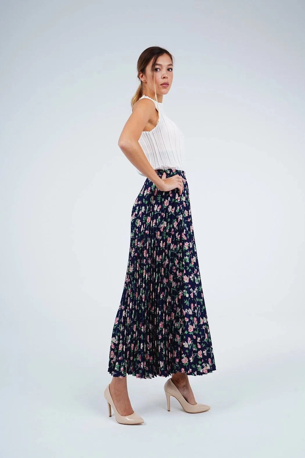 Senalda Floral Skirt (Clearance sale)