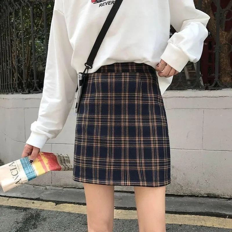 Straight Mini Skirt With Plaid Pattern