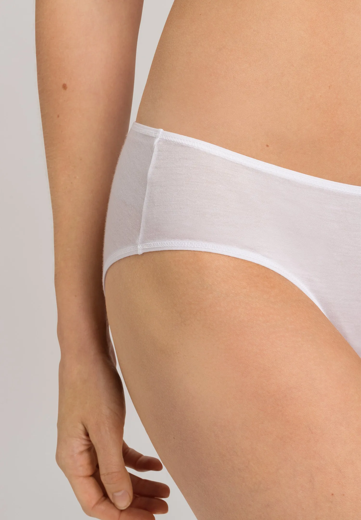 Ultralight Hi Cut Brief | White 71341-101