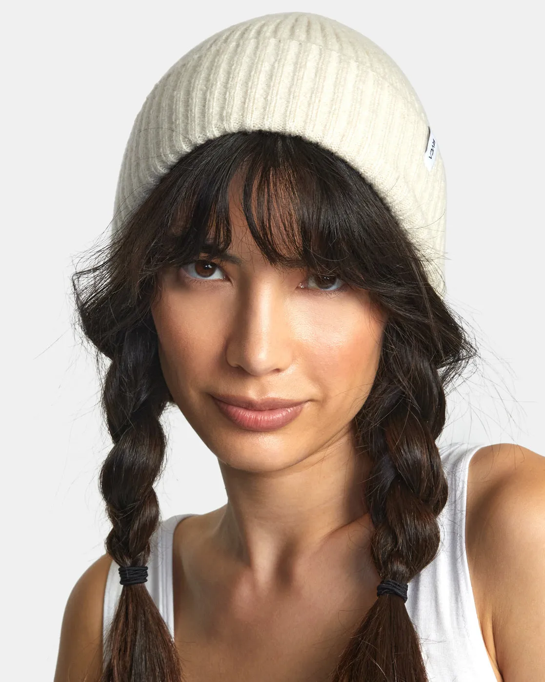 Warm Eyes Beanie - Latte