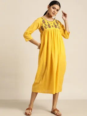 Women Yellow Paisely Embroidered Gathered Dress